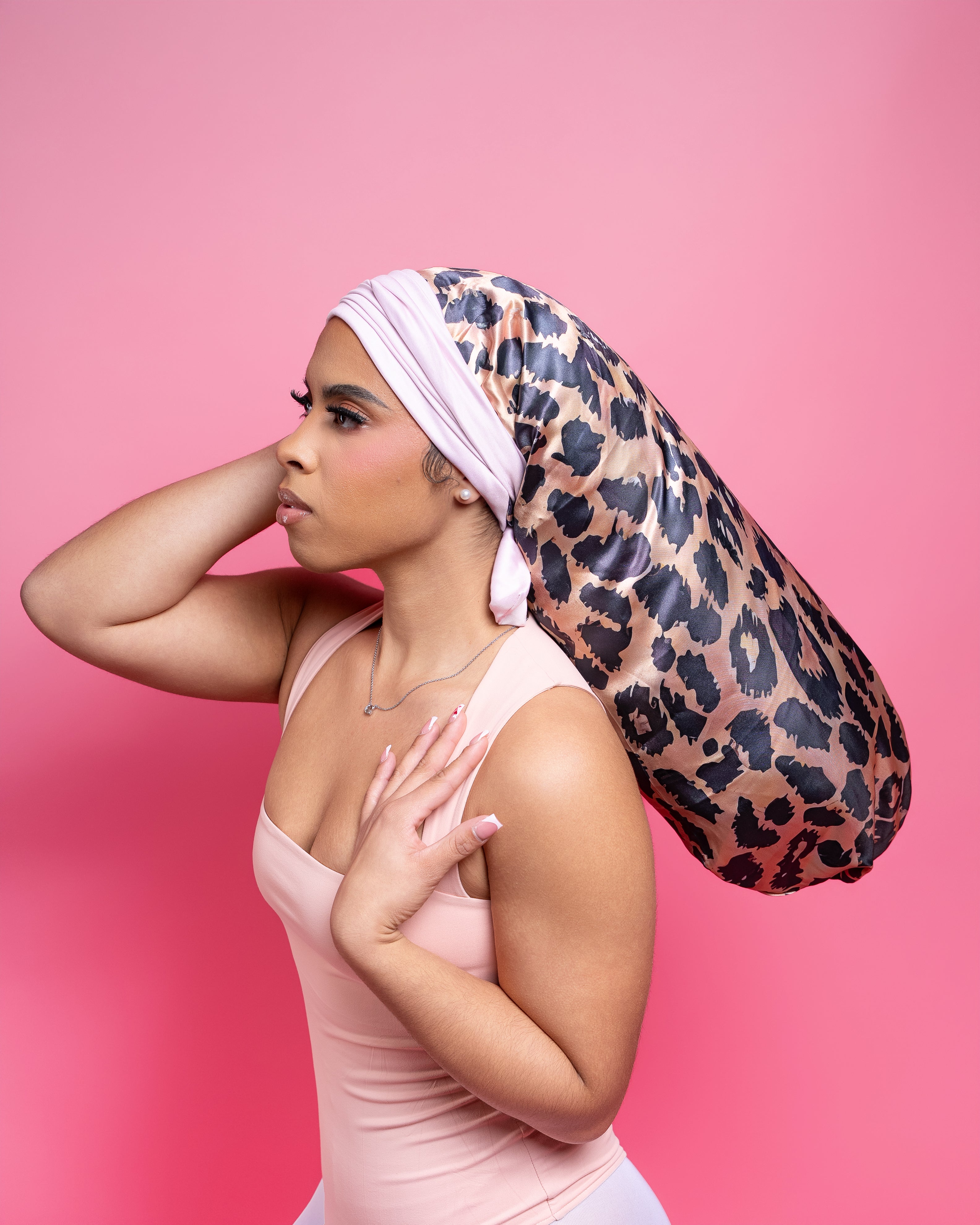 THIQ Cheetah & Pink Long Bonnet