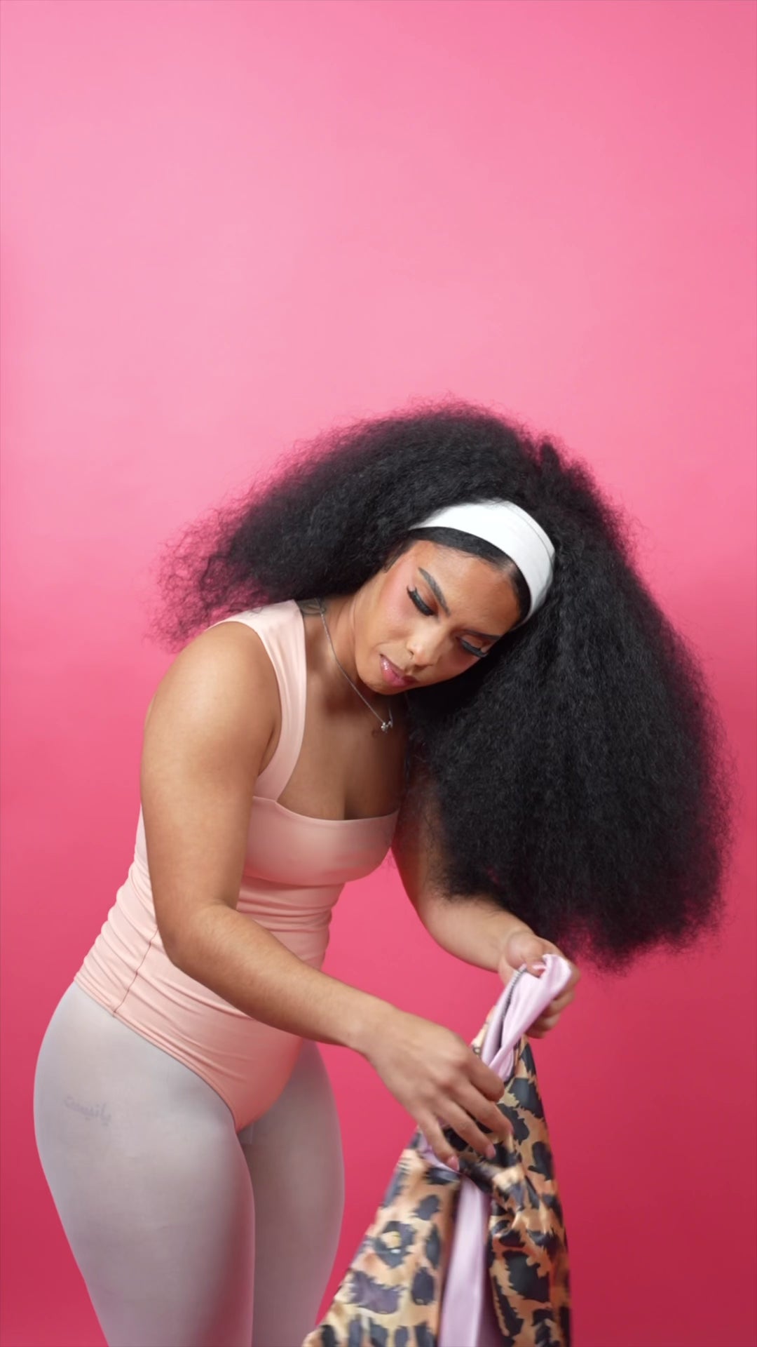 THIQ Cheetah & Pink Long Bonnet